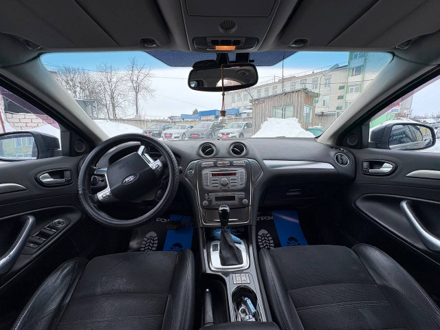Фото автомобиля 10