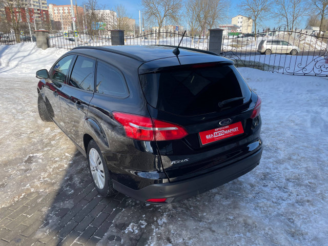 Фото автомобиля 6