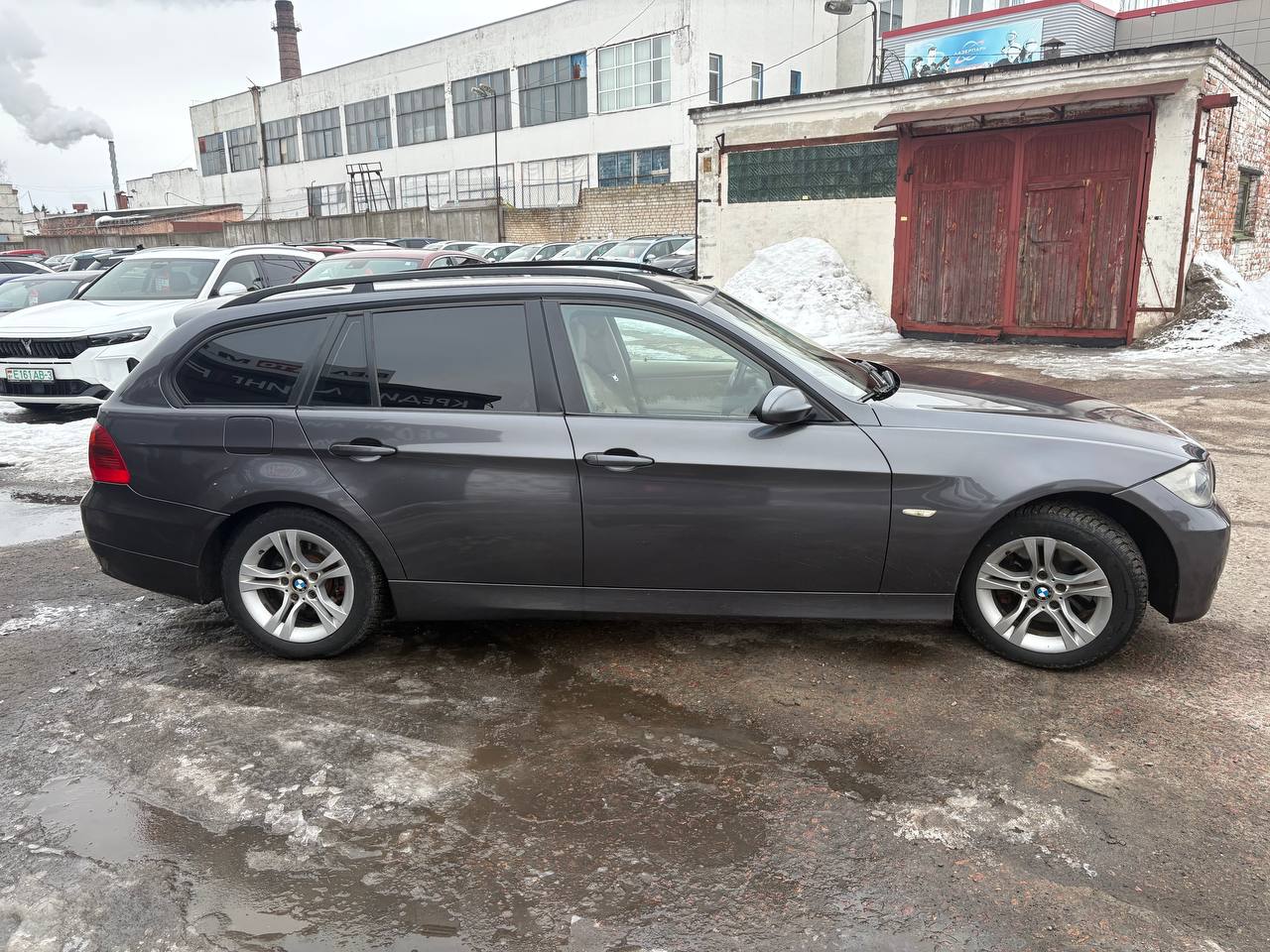 Фото автомобиля 3