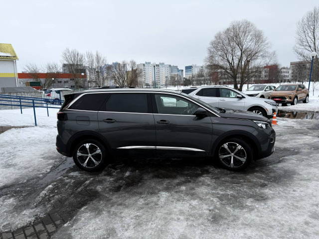 Фото автомобиля 5