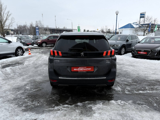 Фото автомобиля 7