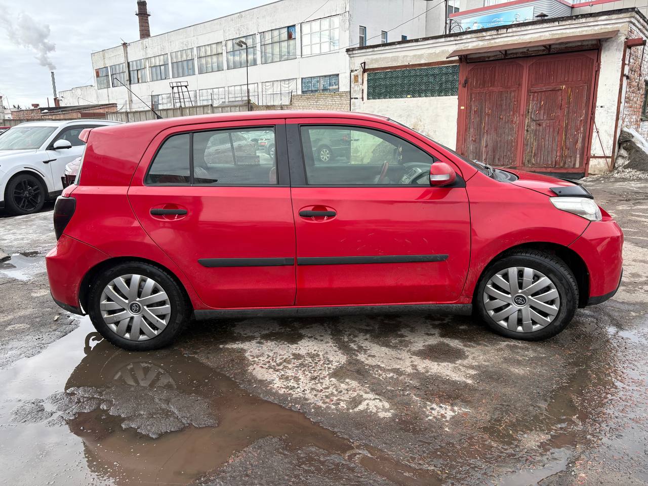 Фото автомобиля 3