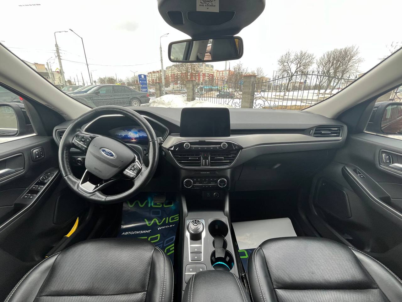 Фото автомобиля 12