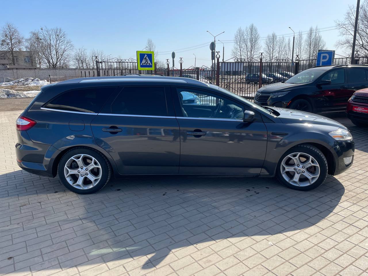 Фото автомобиля 2