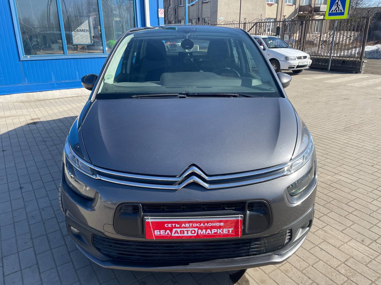 Фото автомобиля 3