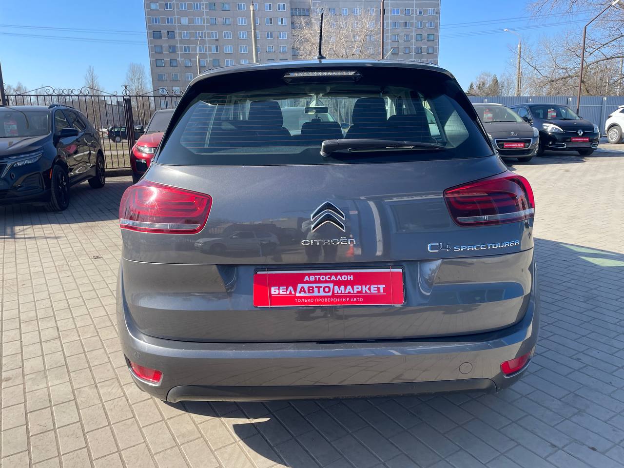 Фото автомобиля 7