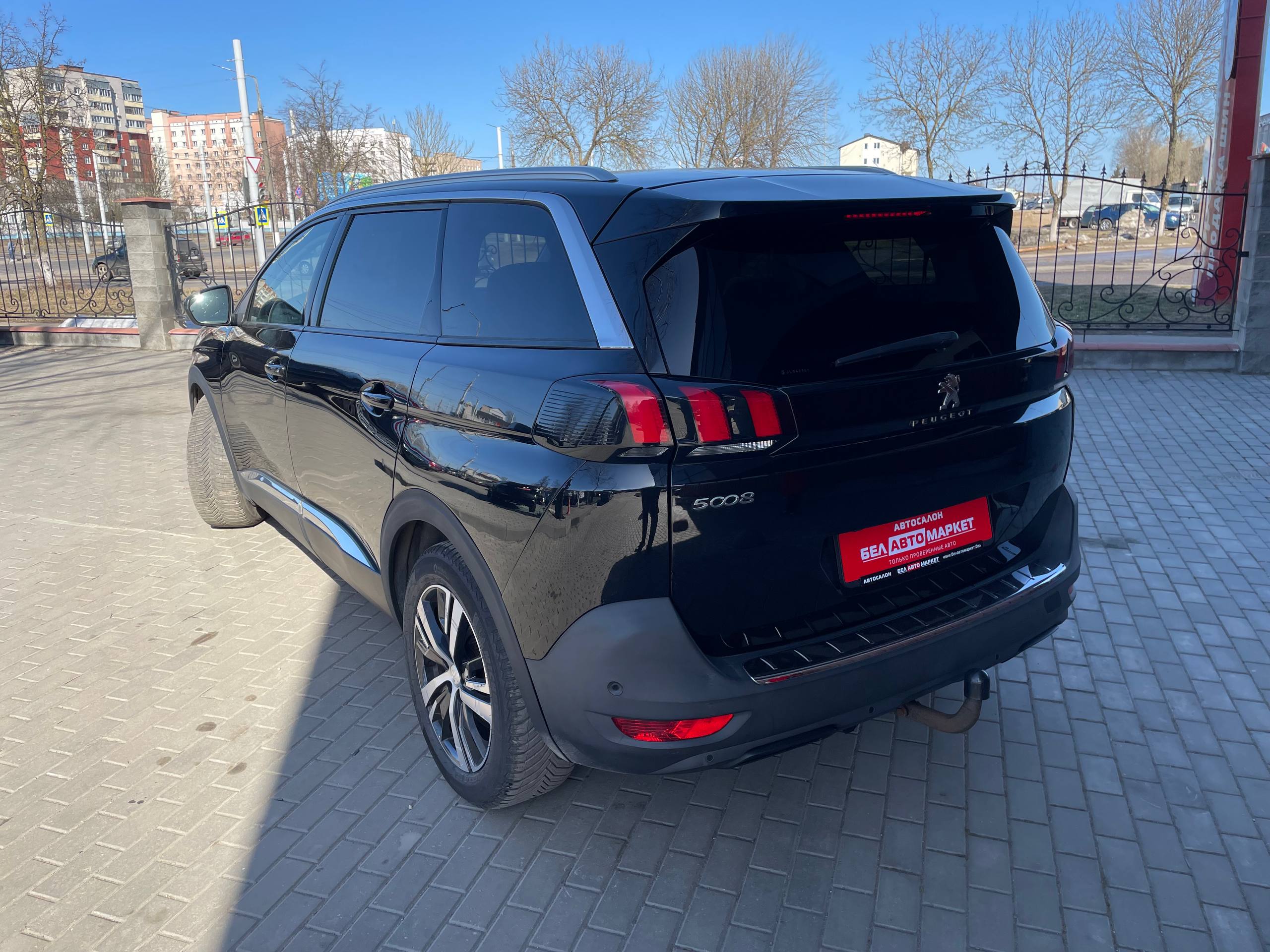 Фото автомобиля 2
