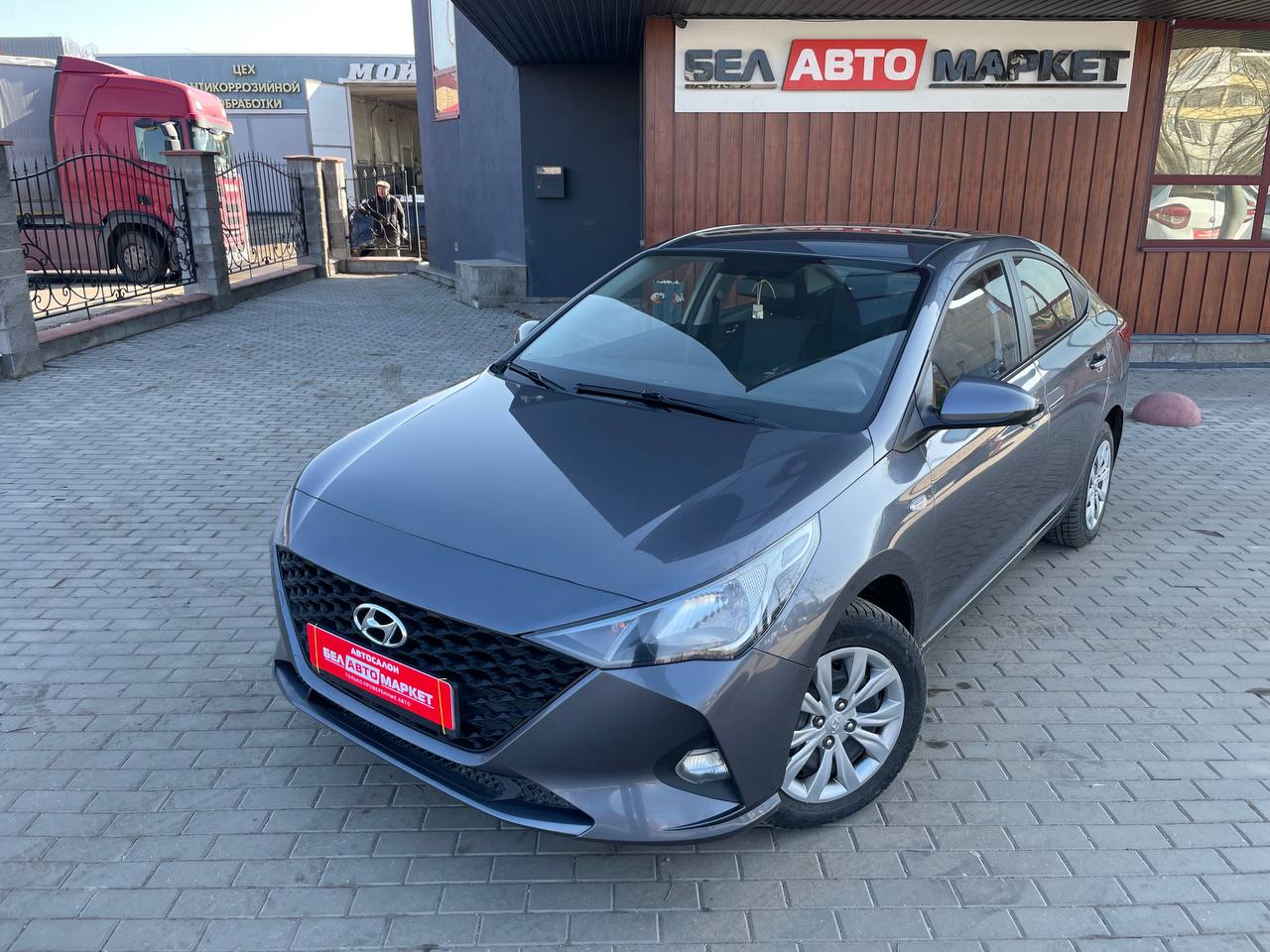 авто с пробегом hyundai accent 2021