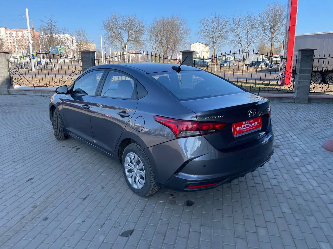 Фото автомобиля 6