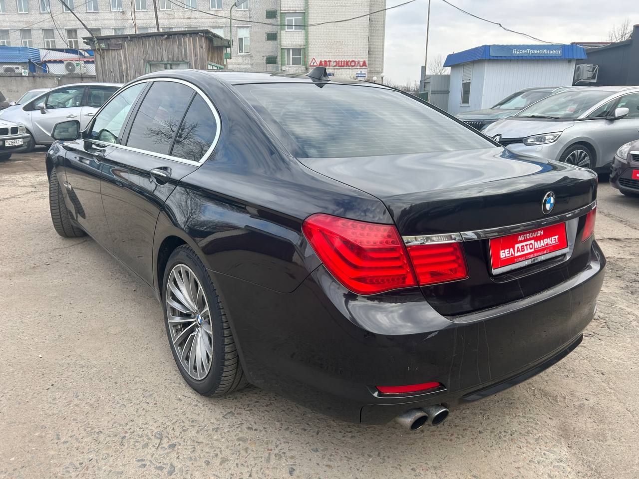 Фото автомобиля 6