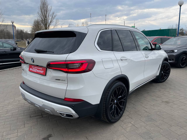 Фото автомобиля 2