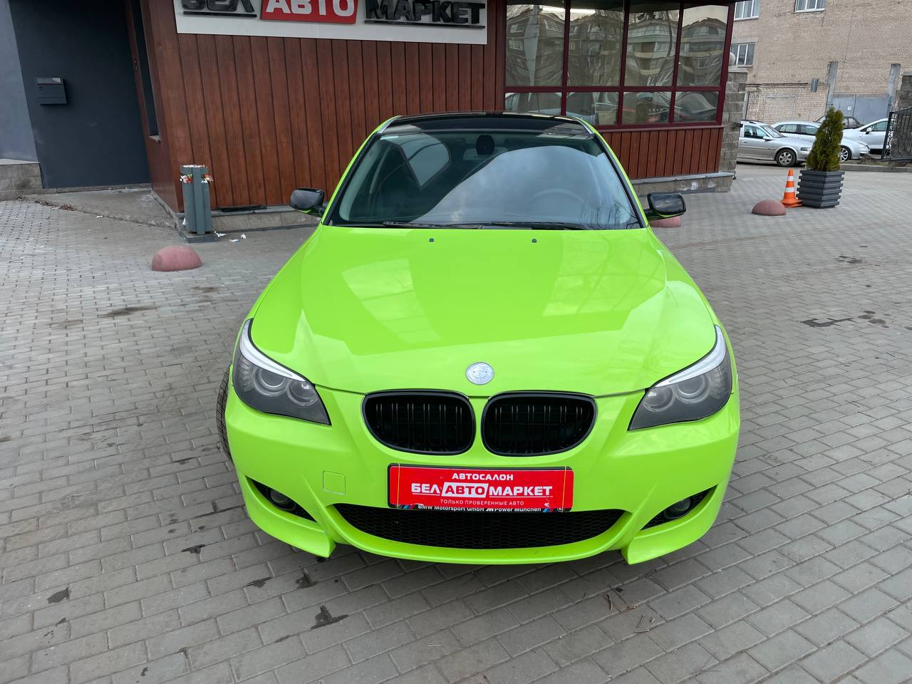 Фото автомобиля 3