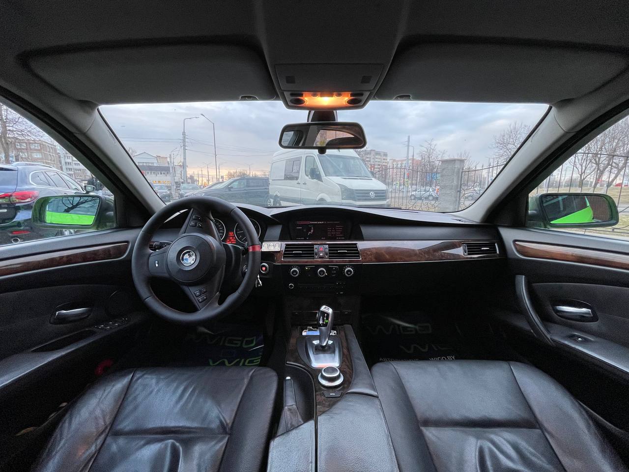 Фото автомобиля 12