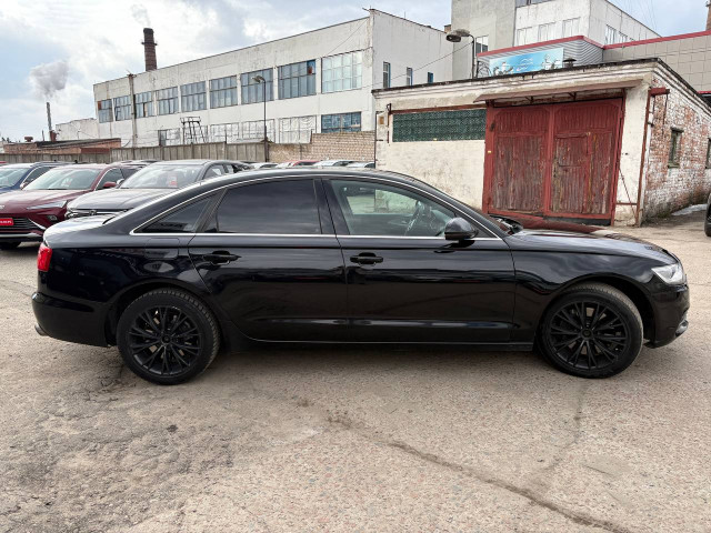 Фото автомобиля 3