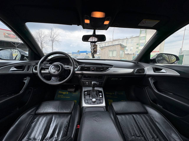 Фото автомобиля 10