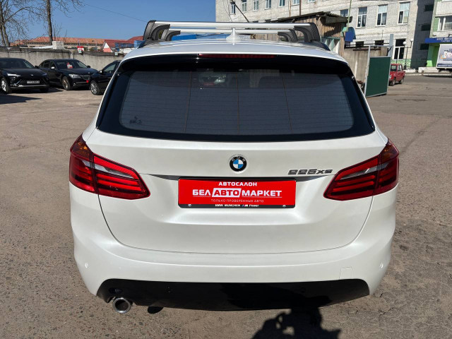 Фото автомобиля 5