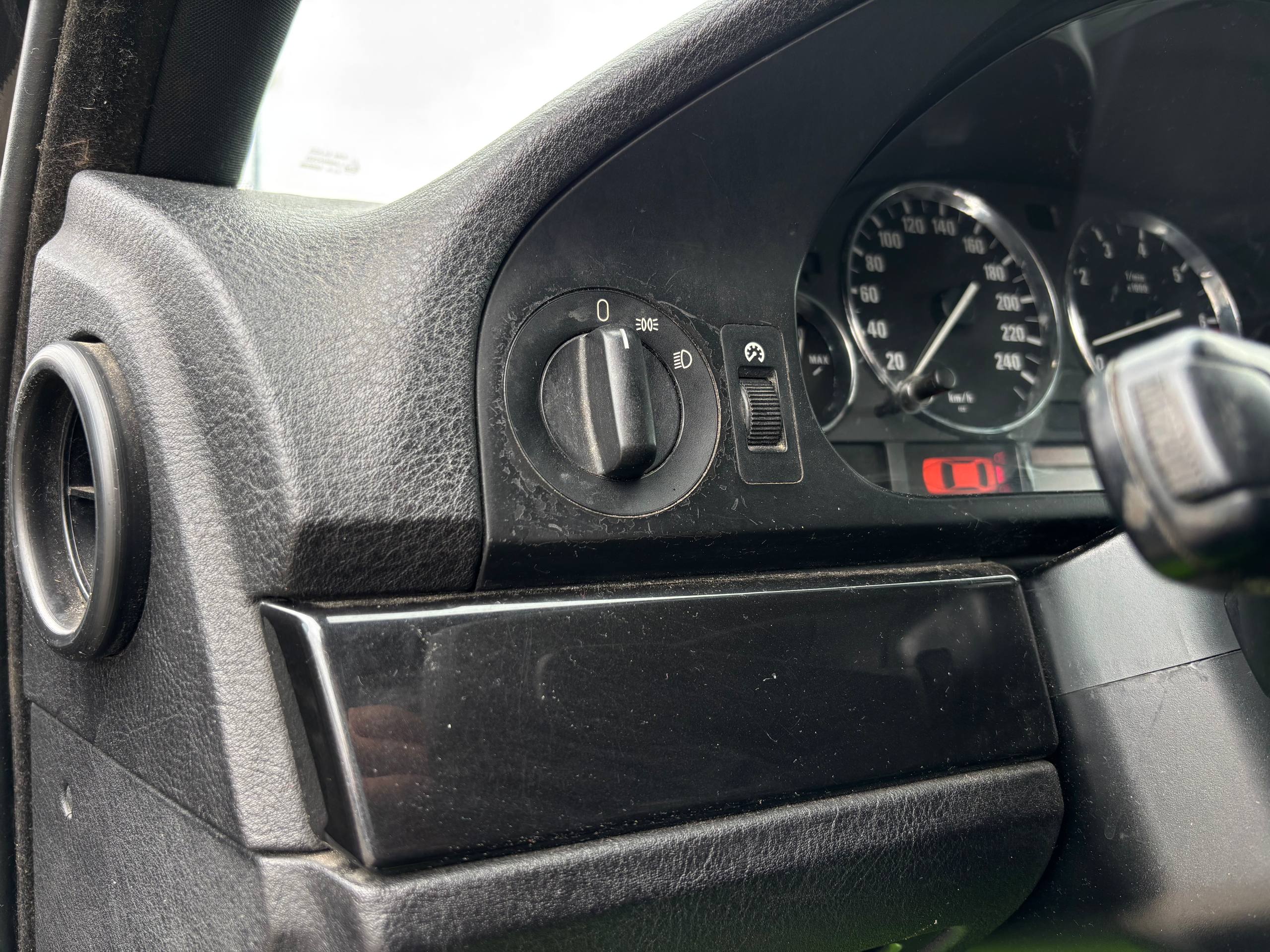 Фото автомобиля 13