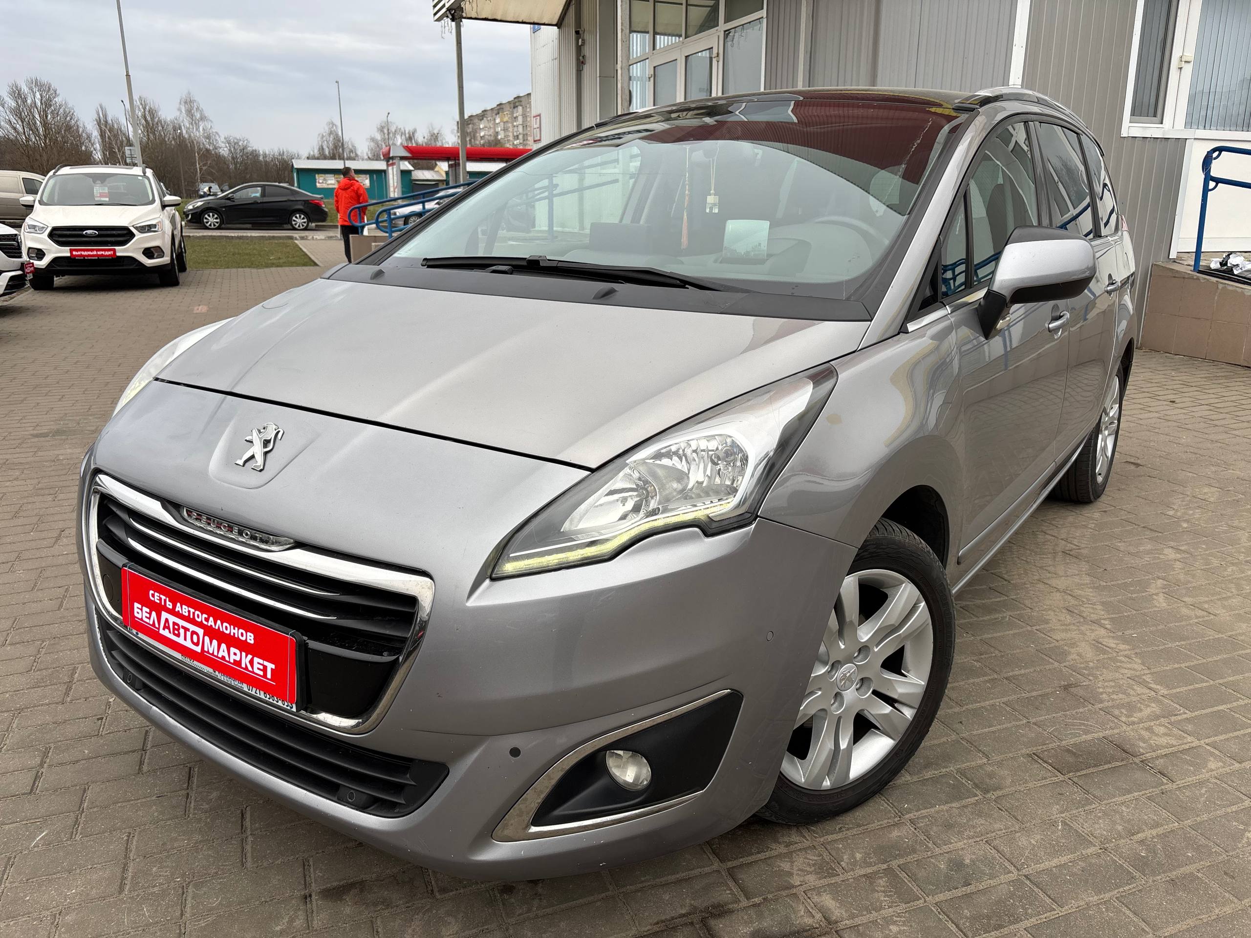 авто с пробегом peugeot 5008 2014