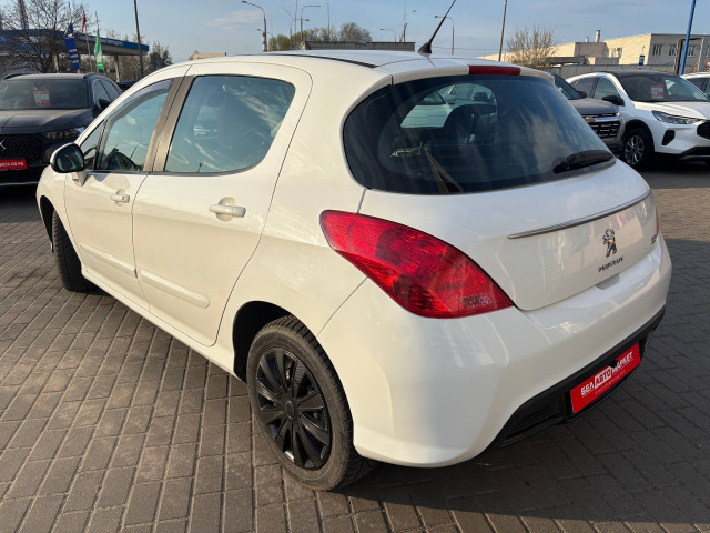 Фото автомобиля 7