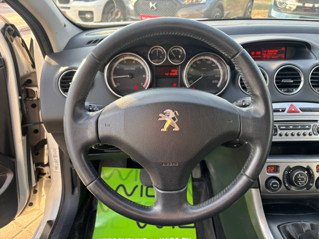 Фото автомобиля 10