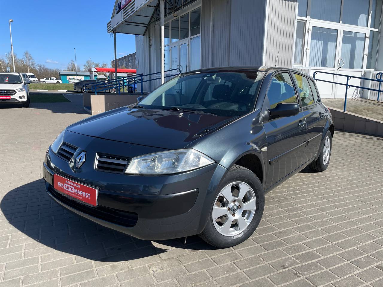 авто с пробегом renault megane 2005