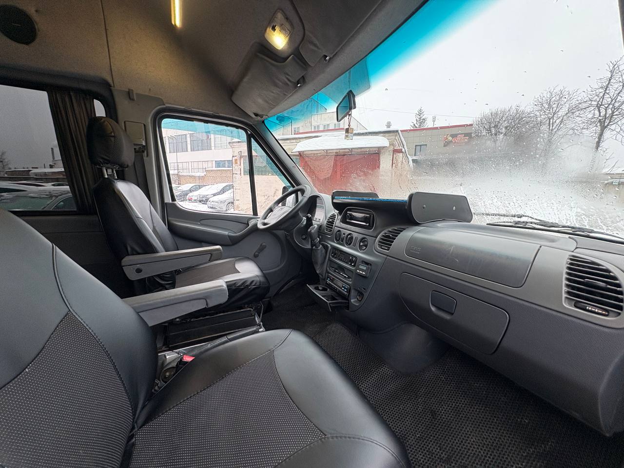 Фото автомобиля 11