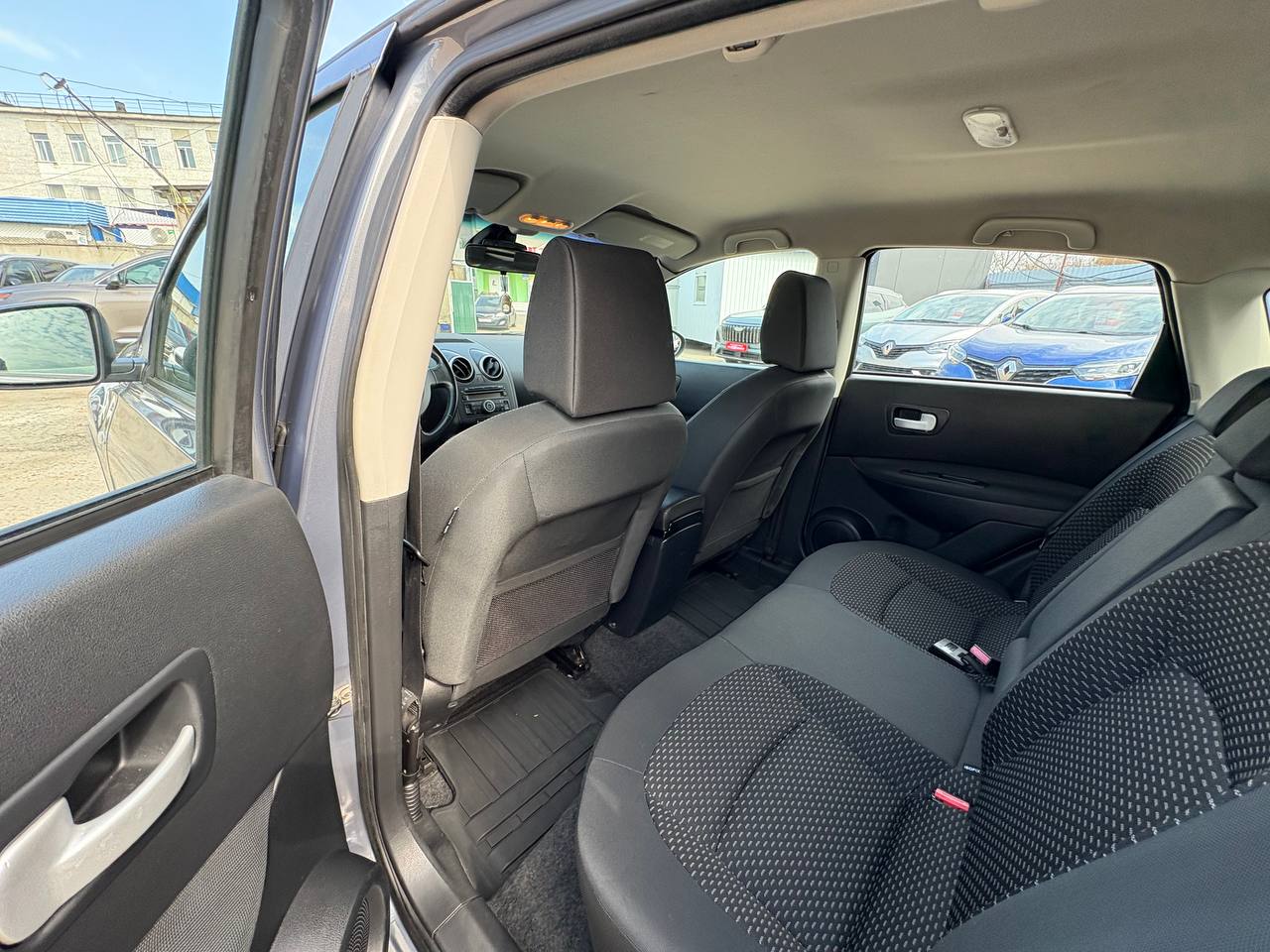 Фото автомобиля 9