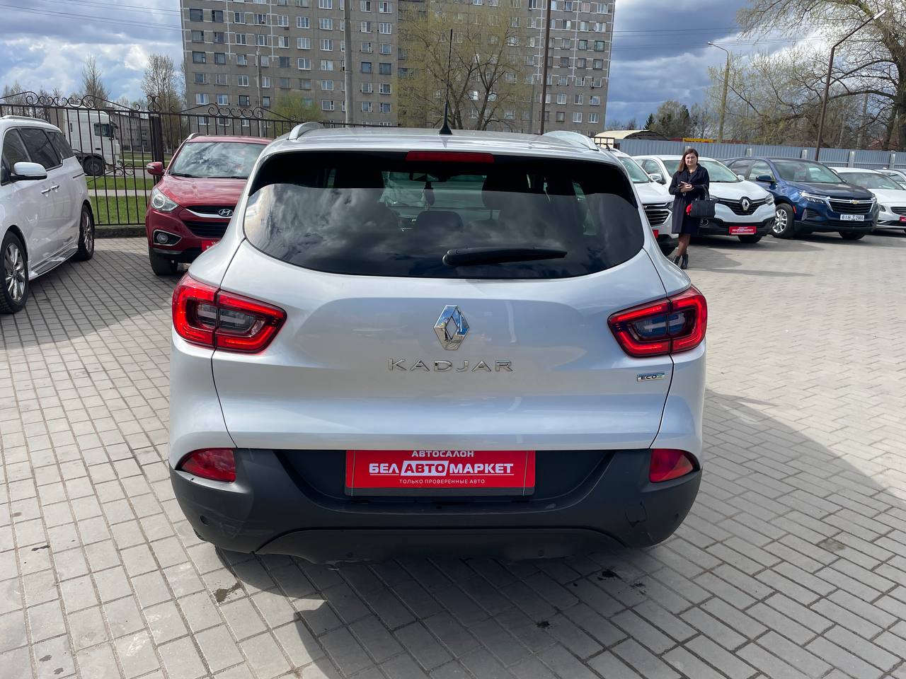 Фото автомобиля 12