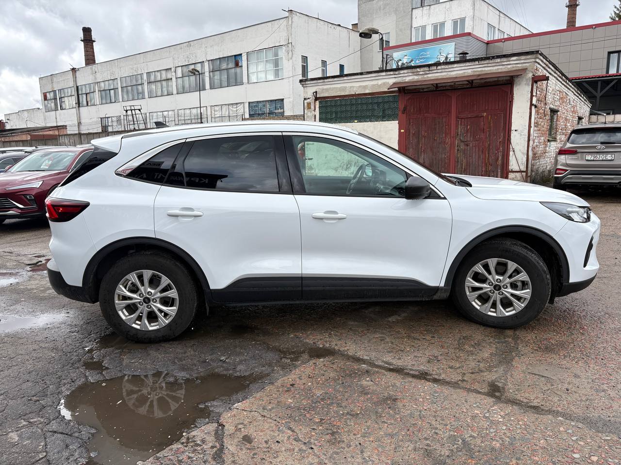 Фото автомобиля 3