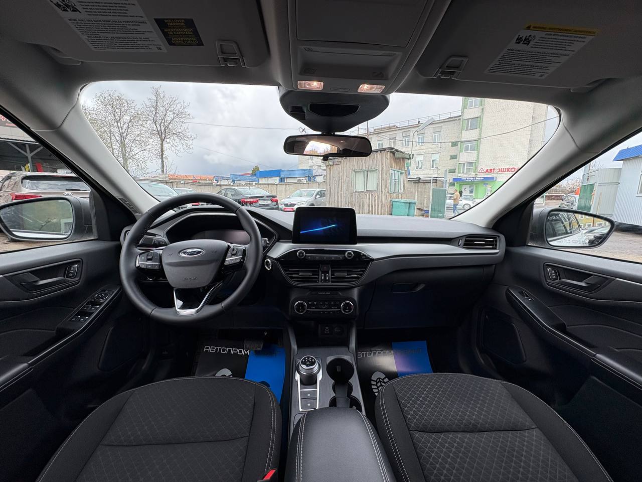 Фото автомобиля 10