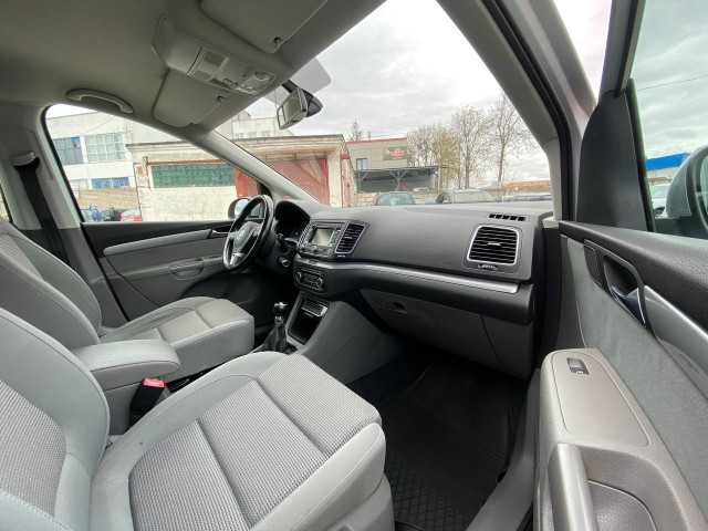 Фото автомобиля 12