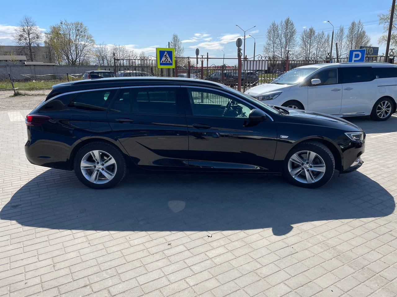 Фото автомобиля 12