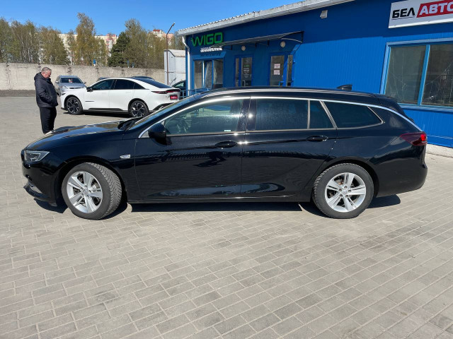 Фото автомобиля 8