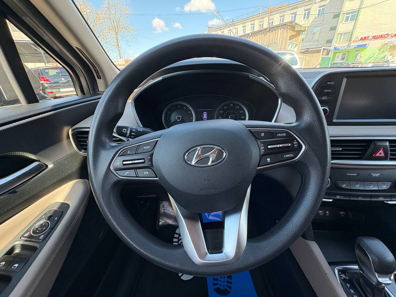 Фото автомобиля 11