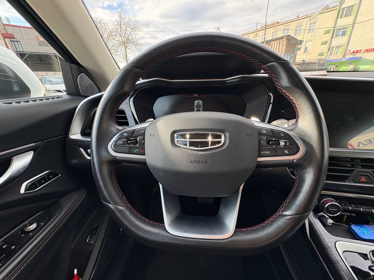 Фото автомобиля 11