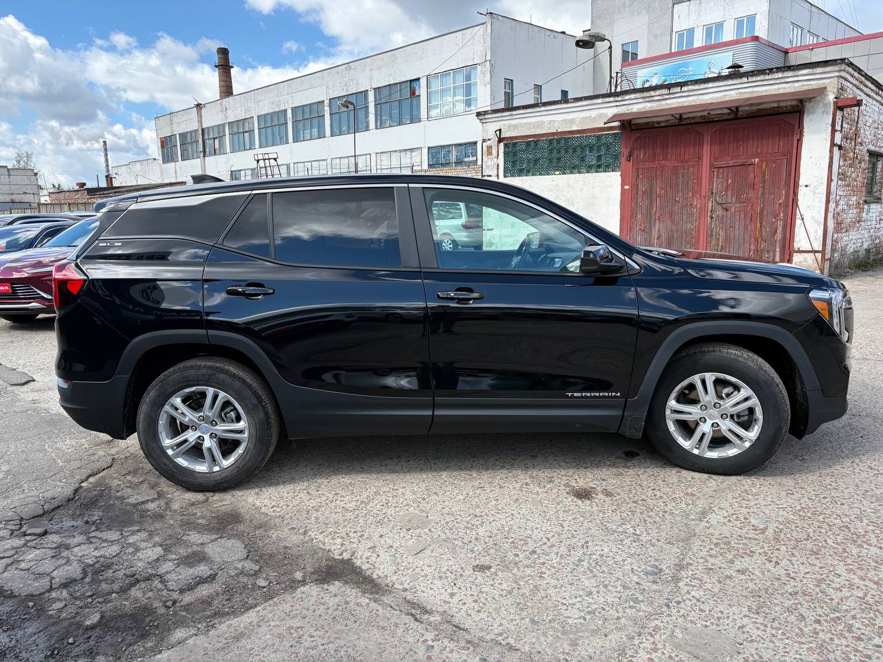 Фото автомобиля 3