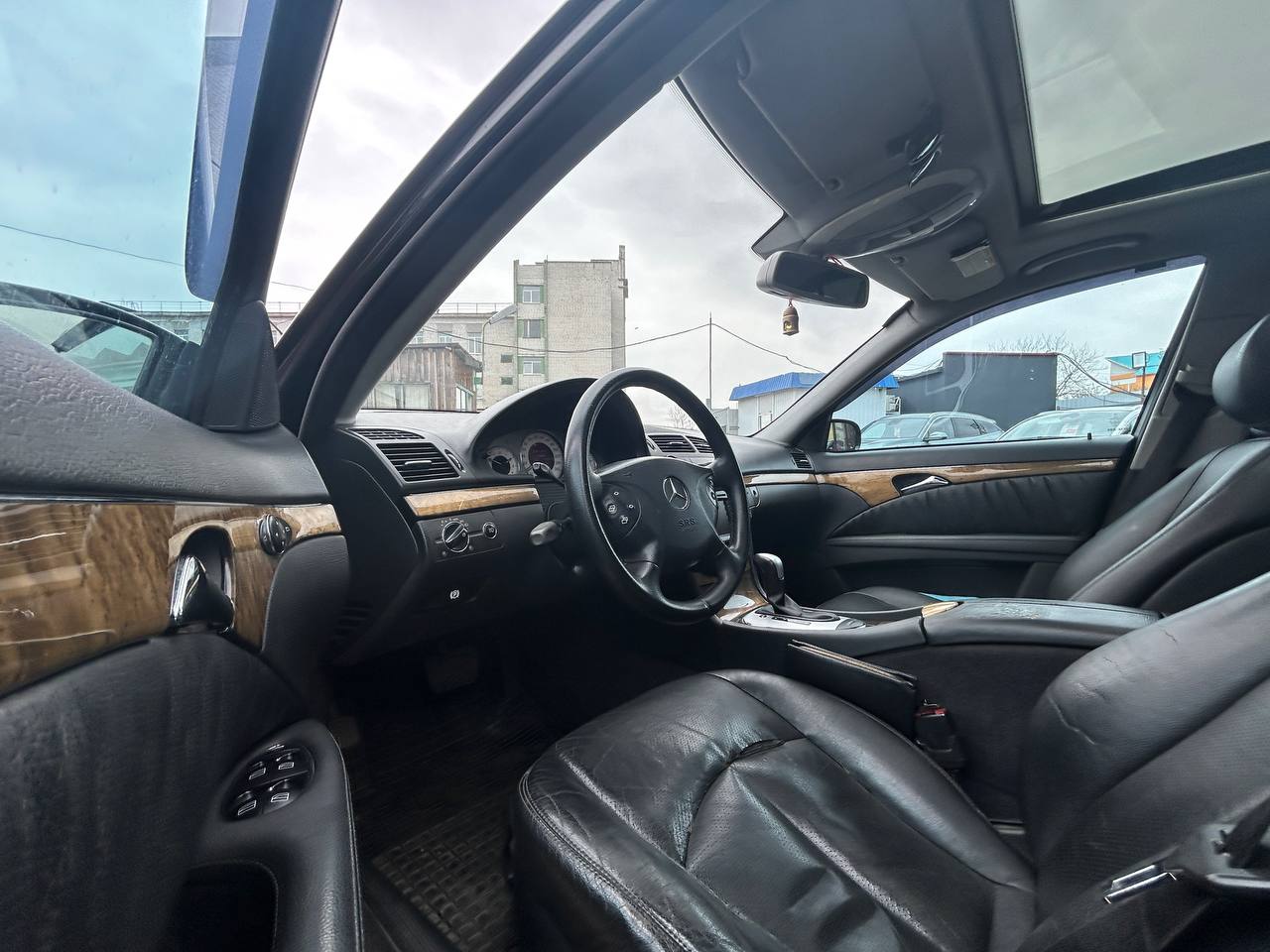 Фото автомобиля 8