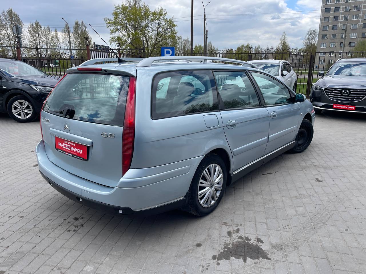 Фото автомобиля 12