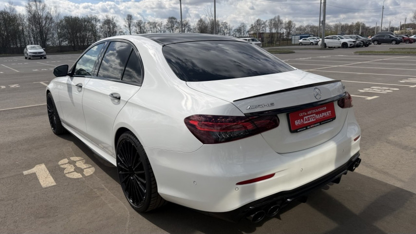 Фото автомобиля 5