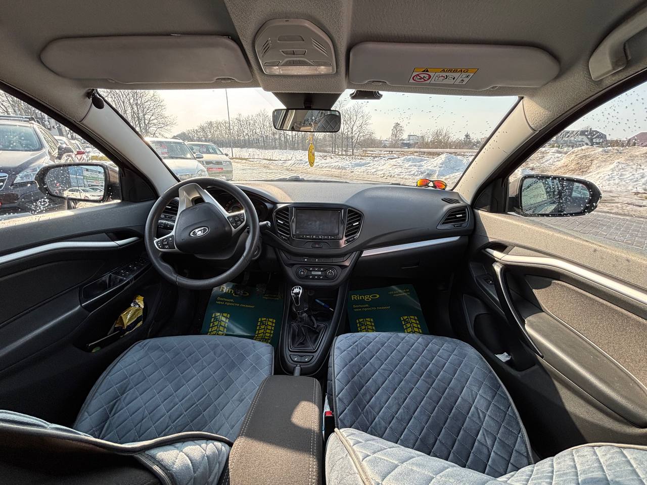 Фото автомобиля 12