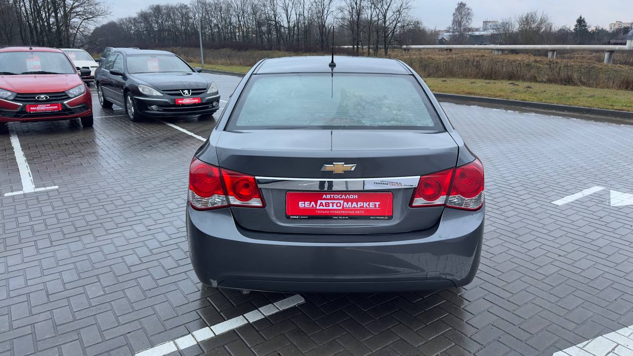Фото автомобиля 5