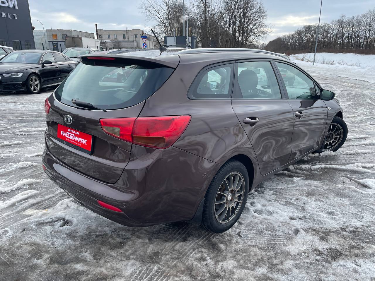 Фото автомобиля 1