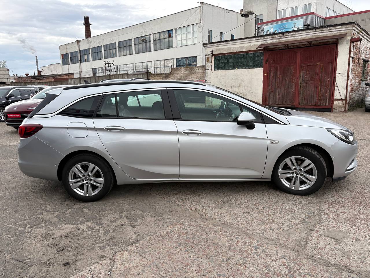 Фото автомобиля 3