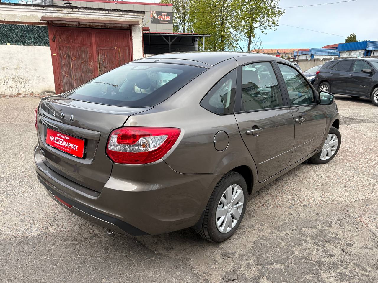 Фото автомобиля 4