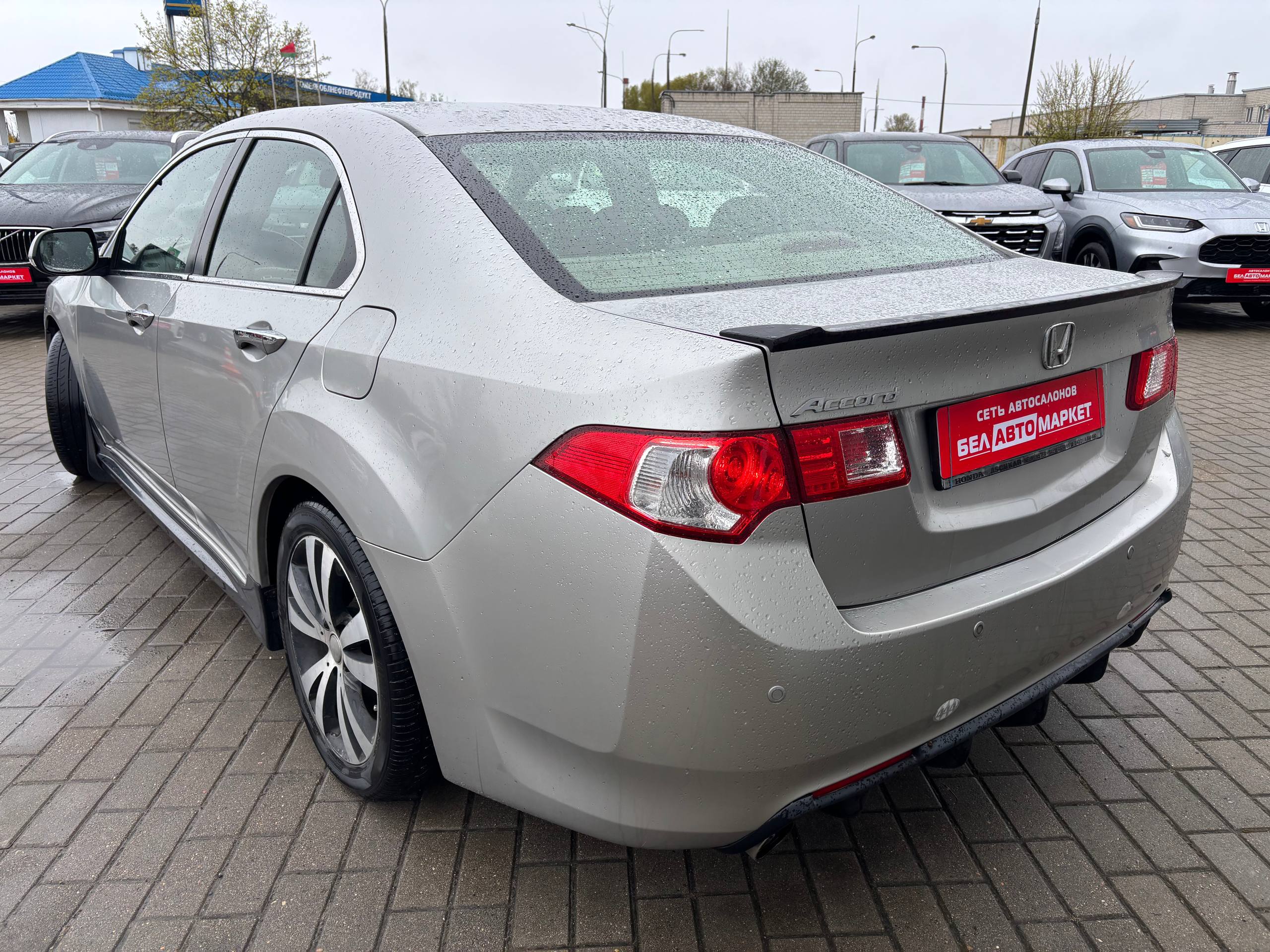 Фото автомобиля 7