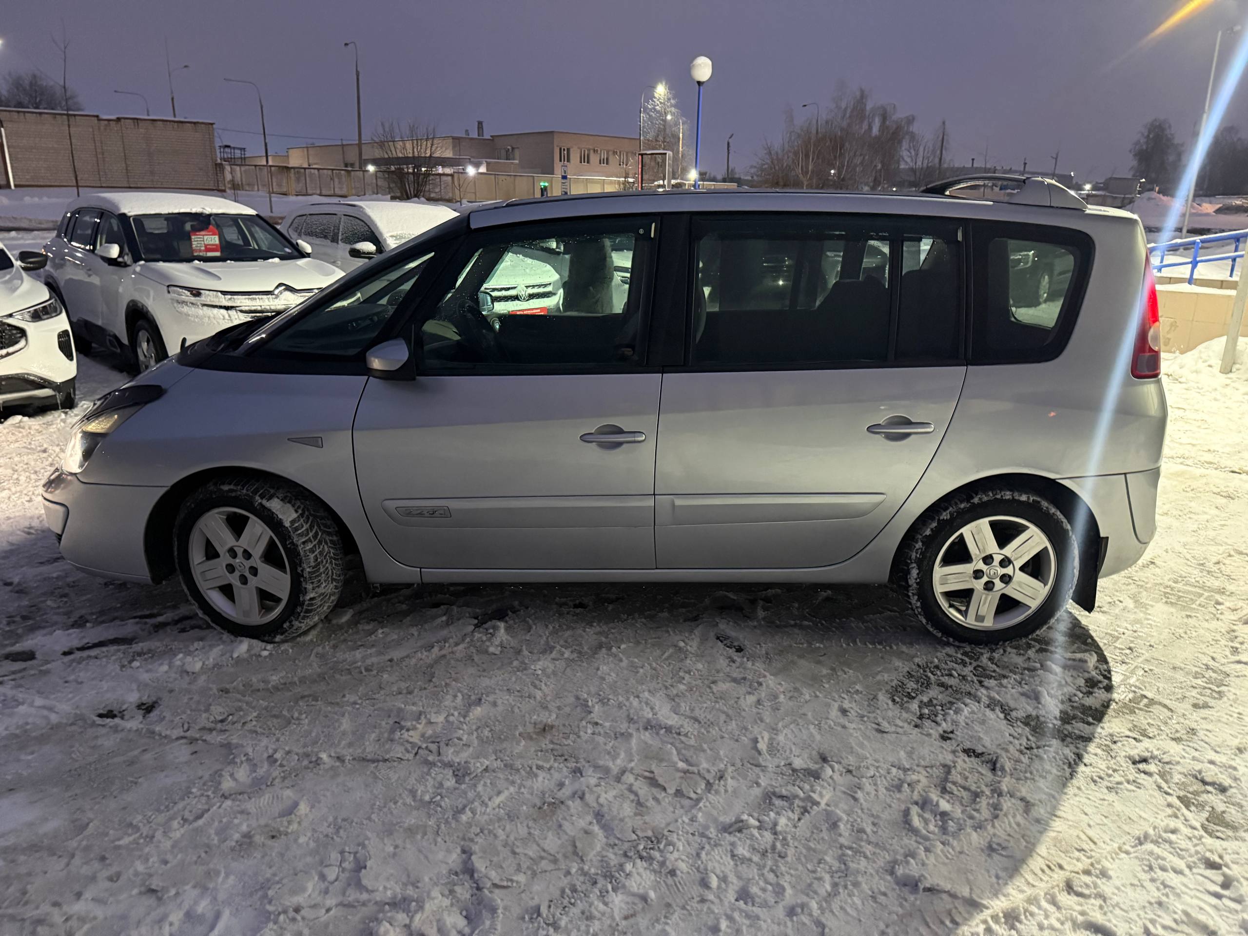 Фото автомобиля 7