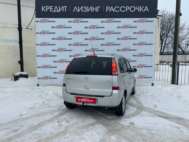 Фото автомобиля 3