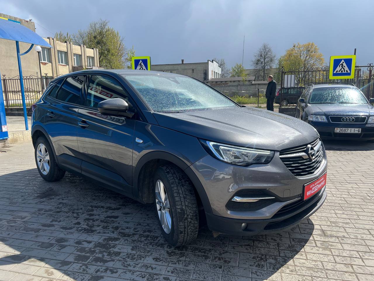 Фото автомобиля 2