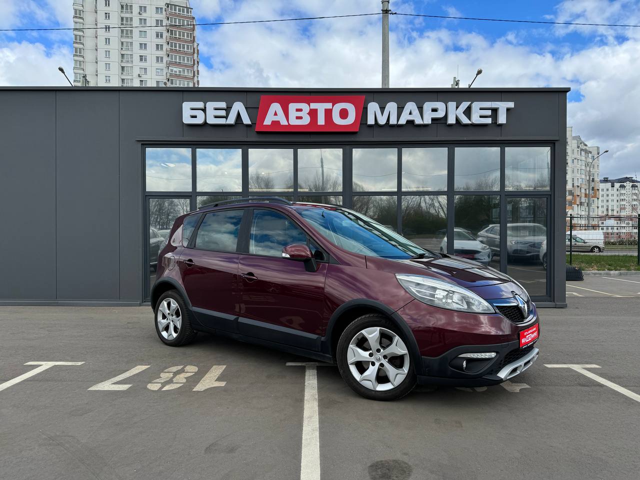 авто с пробегом renault scenic xmod 2013