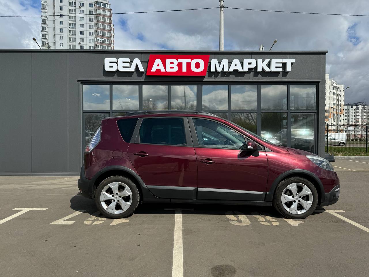 Фото автомобиля 8